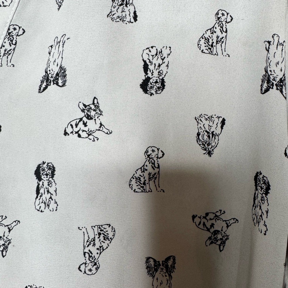Torrid Womens Harper Popover Blouse Simple Pups Dogs Sz 4X V Neck Casual Office - Picture 3 of 11